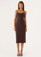 Between Tasks Midi Dress - Chocolate Fudge